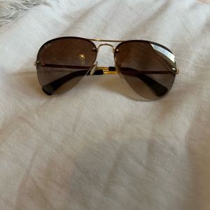 Ray-Ban Iconic Aviator